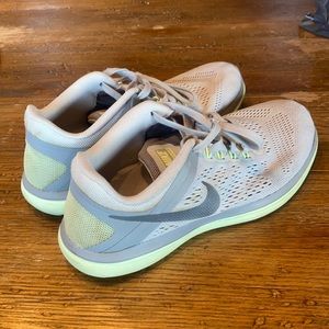 Nike Flex 2016 Running Shoes